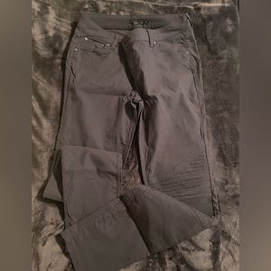Prana size 12 skinny moto style pant